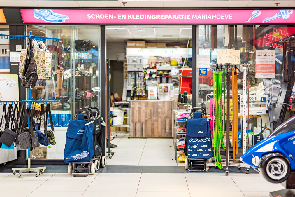 Schoenreparatie Mariahoeve